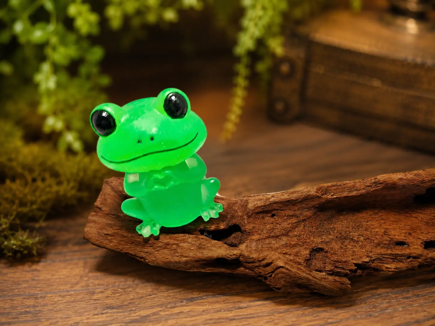 Grüne Froschfigur
